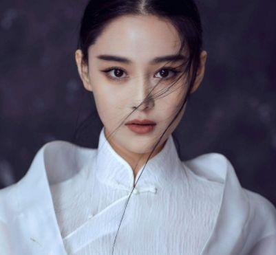 娱乐圈吃瓜热巴是谁啊,热巴的瓜田奇遇记